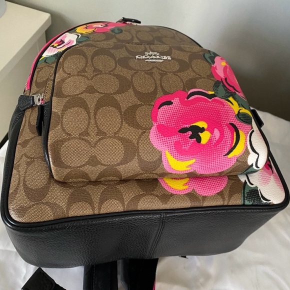 Coach Court Backpack In Signature Canvas With Vintage Rose Print - Picture 10 of 10